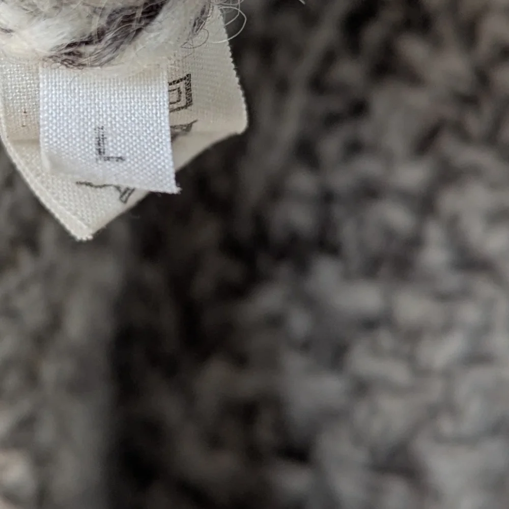 Natura 100% Pure New Wool Roll Neck Sweater Size Large Oversized